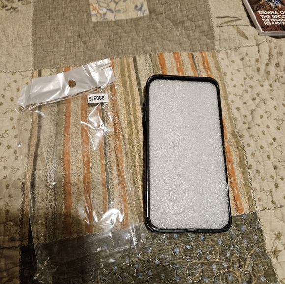 Samsung Galaxy s7 edge phone caseColor is PurplePlease go to my page and see - Picture 3 of 12